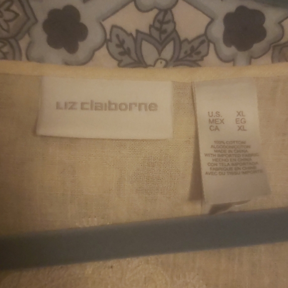 Top - Picture 4 of 4